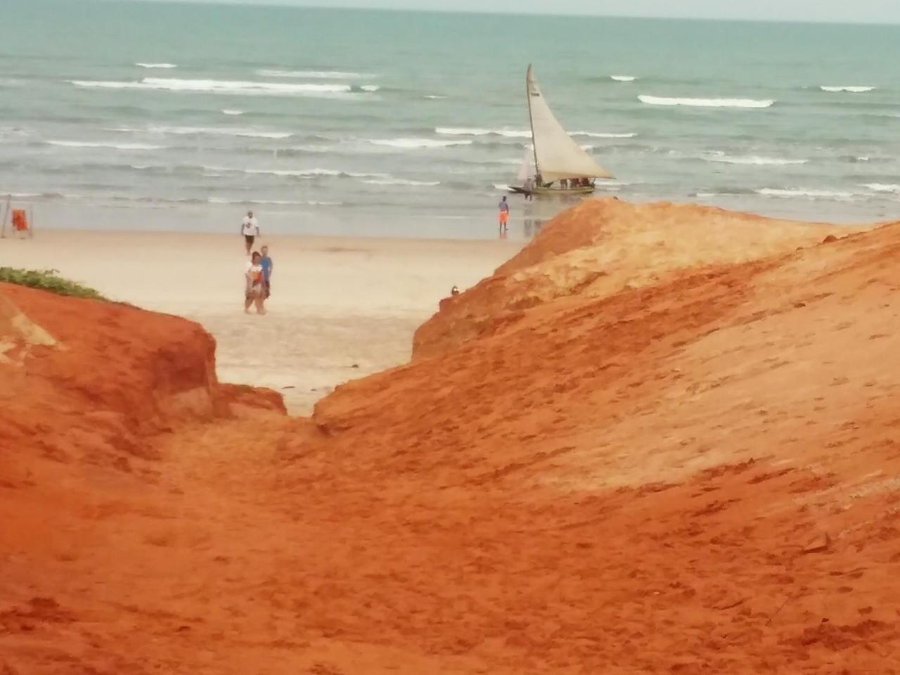 Chale Subindo As Dunas Hotel Aracati Luaran gambar